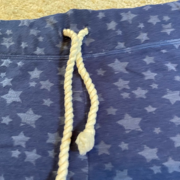 Victoria’s Secret shorts - Picture 2 of 7